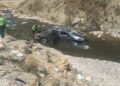Camioneta cae al río Shullcas y deja una persona fallecida en la ruta hacia Acopalca