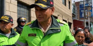 General Calero advierte: escolares encontrados en la calle después de las 7:30 p. m. serán intervenidos