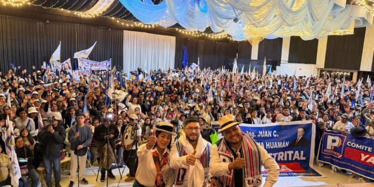 La Ruta del Doc llegó a Jauja en multitudinario mitin : “Haremos realidad la universidad y Hospital para nuestra primera capital histórica del Perú”