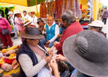 RAFAEL MEZA PROPONE CONTINUIDAD PERMANENTE PARA LA FERIA GRAU